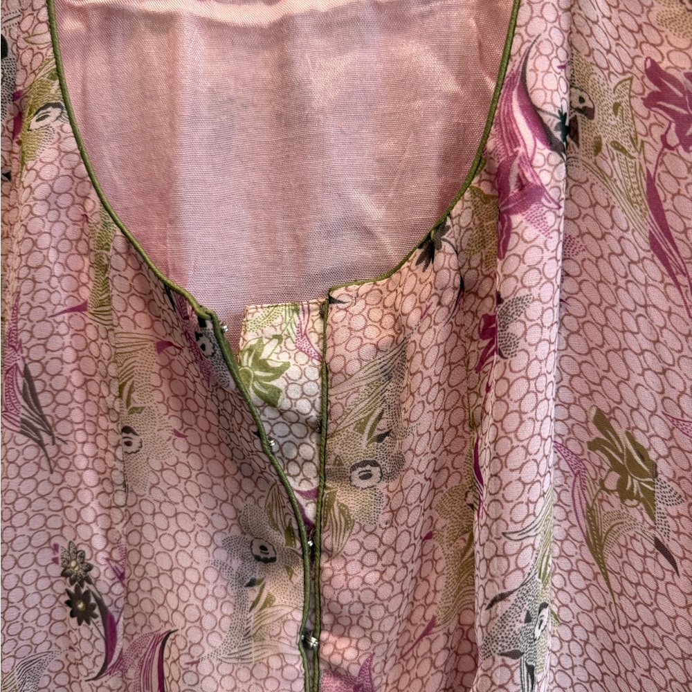 Indian/Punjabi/PakistaniPink Floral Button-Front long Dress with wide leg plazzo - Picture 5 of 9